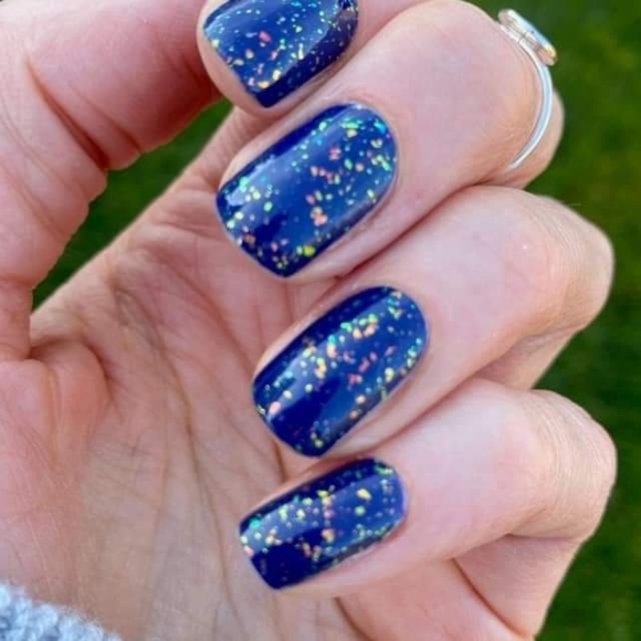 Any 2/$20 Deepwater Opal Color Street nails - Picture 7 of 7